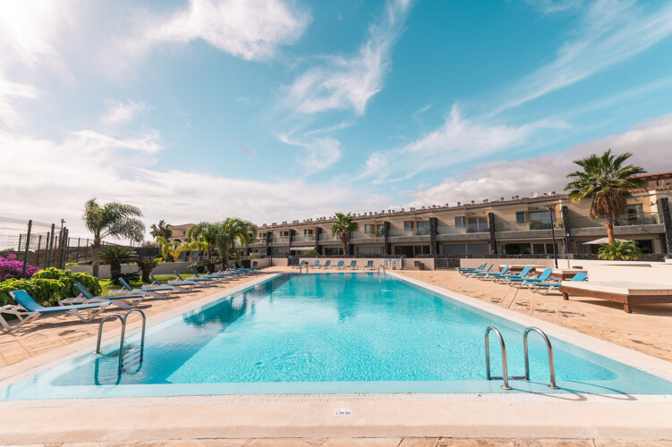 Piscina apartamento Sun Bay Santa Cruz de Tenerife Canarias