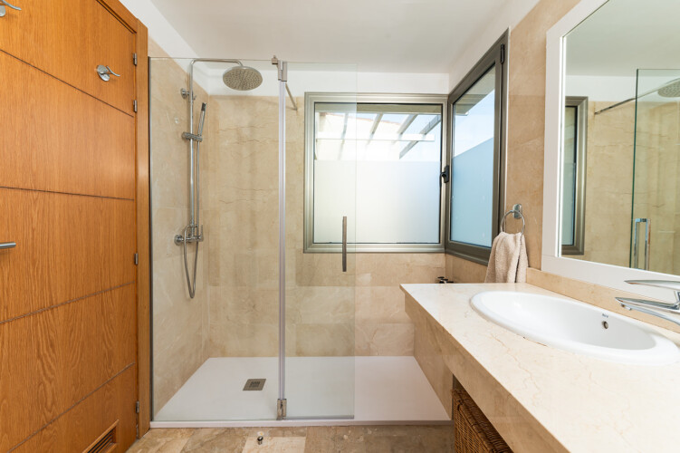 Baño apartamento Sun Bay Santa Cruz de Tenerife Canarias